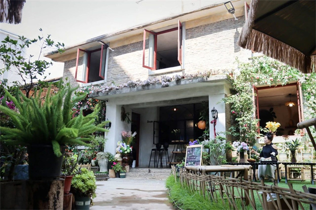 云南旅游,云南旅行社,云南團建公司,云南策劃公司,云南會議會展,昆明旅游,昆明旅行社,昆明策劃公司,昆明會議會展：香海小院，藏在昆明這個縣城里的“小巷人家”……